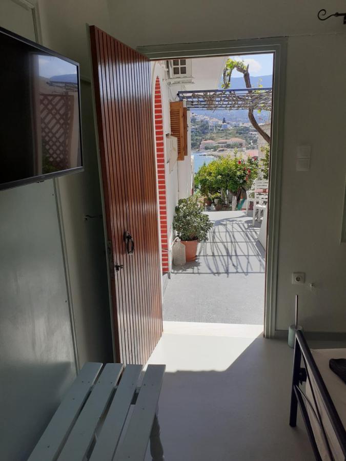 Sea View Poros Town